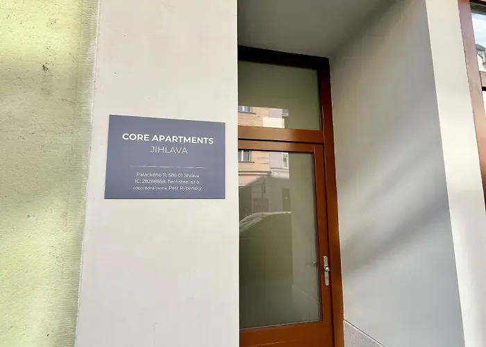 Core アパート